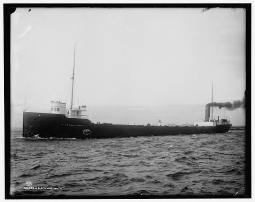 VÉGTELEN FÉNYKÉPEK, Fotó: SS-B Lyman Smith,Hajók,Csónakok,Hajók,Víz, Hajók,Hajók,hajók,1900
